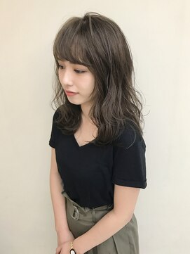 ラルジュ(large) 【large】☆透明感カラー☆大人かわいいモノトーンアッシュ