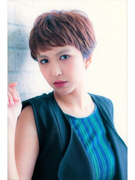 ソア 武蔵小杉(SOAR) 刈り上げ女子セシルカットグラボブ金髪ショートマッシュショート