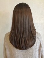 ベルビアンカ(Belle BIANCA)&nbsp;Belle BIANCA 艶ストレート/ブラウンカラー/大人ロング　byTOMOE