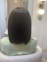 アンド ラ ブランシュ(&.La Blanche)&nbsp;グレージュ/大人かわいいヘア/フェザーバング/髪質改善大宮