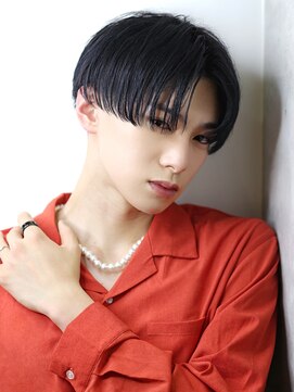 リップス 表参道店(LIPPS) 前下がりライン【センターパート】2ブロック刈り上げマッシュ