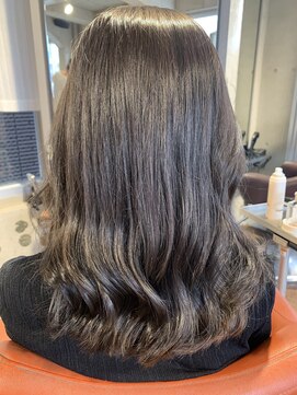 ビルズノア バイ ヤスオカ(BUILDS NOAH BY YASUOKA) ロングヘアー