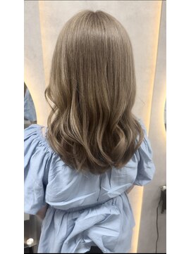 ルノン シェリー(LUNON cheliy) ミルクティーベージュ/ハイトーン/ダブルカラー