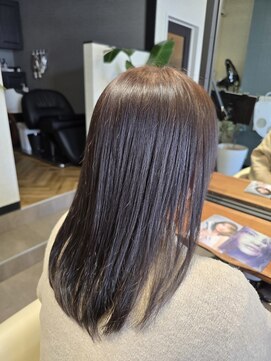 ウル(ULU) ミディアムスタイル