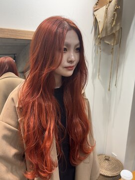 エー(a.) オレンジ