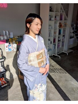 アンゼロ(UNZELO) 和服で卒園式