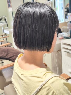 ヴィサージュファイン(VISAGE fine) ボブ 切りっぱなし ミニボブ