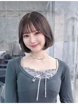 フィヴェント(Fivent)&nbsp;黒髪韓国小顔レイヤーイメチェン暗めオリーブグレークラゲヘアー