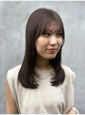 レイヤーカット/アッシュブラウン/顔まわりカット/透明感カラー