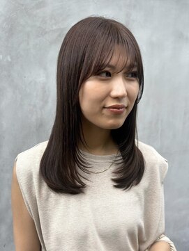 ガーランド (Garland) レイヤーカット/アッシュブラウン/顔まわりカット/透明感カラー