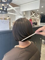 コスタ オブ リシェール(The COSTA of RICHAIR)&nbsp;白髪ボカシカラーボブスタイル