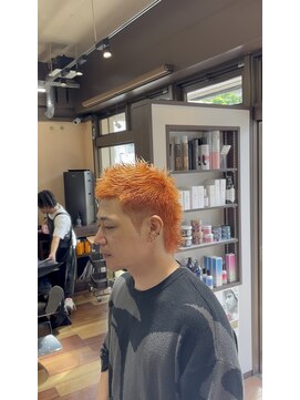 ヘアーサファリ(Hair Safari) 骨格矯正モヒカンカット