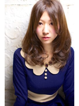 オーガスト ヘア ネイル(AUGUST hair nail) ニュアンスカール！手入れ楽なスタイルです☆　【横浜駅】