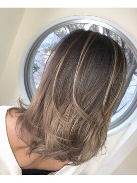 ルーチェ(luce) ハイライトグラデーションカラー！デザインカラー