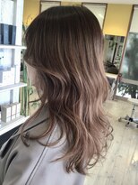 クリーム(CREAM) 他店でのカットを修正しつつ韓国ヘア