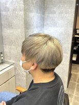 キャラ シャローネ 池袋(Chara Chalone)&nbsp;刈り上げ刈り上げ/マッシュ/ホワイトベージュ【池袋/本松】