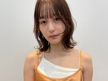 ヘアーメイク バーミー(hair make Balmy)の写真/歴10年以上のスタイリストが勢揃い◎ゲストの魅力を引出す幅広いスキルが自慢のサロン！