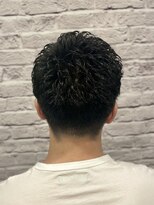 グレイスフル バーバープラチナム 六本木店(Graceful Barber platinum)&nbsp;アイロンパーマで作るツーブロックショート