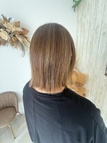 モナ バイ ルヴェール 岐阜北方(MONA by LeVert)&nbsp;白髪ぼかしハイライト