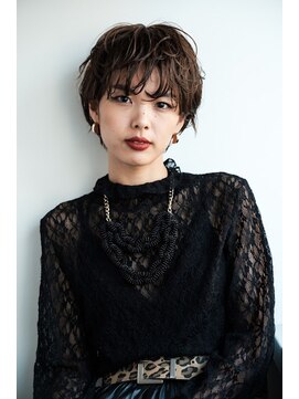 グロウ バイ グラフィー(GLOW by Graphy) graphy濡れ髪ショート