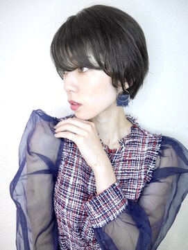 シュシュ(shushu) 長め前髪で大人ショートマッシュ　【有海一生】