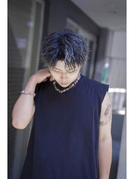 シン(syn) スパイキーショート