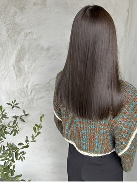 リベルタ(LIBERTA) 美髪ストレート