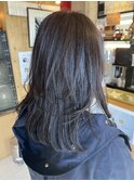 軽やかレイヤースタイル