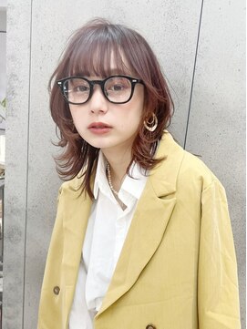 ヴェイン 渋谷(vain) ピンクベージュ ウルフカット ミディアムレイヤー