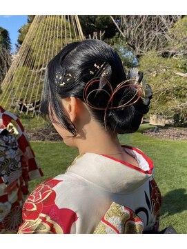 モリオフロムロンドン 大宮店(morio from London) 成人式ウェーブシニヨンアレンジ【金山】