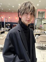 アース コアフュールボーテ 佐久平店(EARTH coiffure beaute) 磯田 冬弥