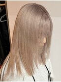ハイライトカラーミルクティーベージュレイヤーカット
