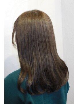 アドール(ADOR) #赤みのないヘアカラー