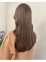 フォト 新宿三丁目(foto)&nbsp;ブリーチホワイトグレージュダブルカラーレイヤー韓国顔周り新宿