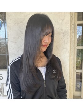 ラネージュ 小山(La Neige) ロングレイヤーカット