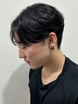 ヒュイル バイ ニアウ(Hwyl by Niau) メンズカット縮毛矯正センターパート曲がる縮毛矯正ストレート