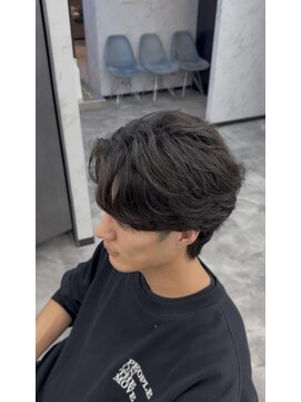 オム ブランシェ(HOMME BLANCHE’) 【KAZUKI】札幌　フェザーパーマ