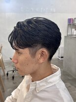 ファルベ(Farbe)&nbsp;フェザー/サーフカール/センターパート/波巻きツイスパ