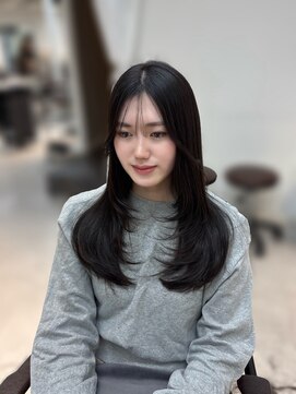 ザシェノンウメダ(THA CHAINON UMEDA) イメチェン/ピンクベージュ/アンブレラカラー/前髪/心斎橋