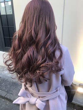 リゼル ユア 渋谷(RISEL YUA) ブリーチ無しのピンクブラウン、ふわふわロングヘア