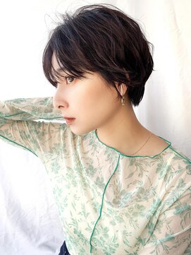 ケーツー心斎橋 クイーンズガーデン バイ ケーツー(K two QUEEN'S GARDEN by K two) ゆるふわショート×ダークアッシュカラー1/心斎橋&難波&なんば