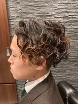 プレミアムバーバー 目黒店(PREMIUM BARBER produce by HIRO GINZA)&nbsp;センター分け×スパイラルパーマ