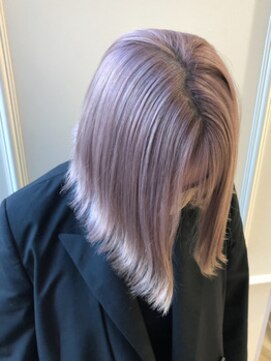 ニューヨークニューヨーク なんば道頓堀店(NYNY) ピンクパープルホワイト　【ブリーチ2回】