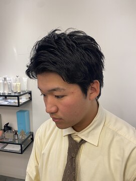 リリアーナ(LILIANA) 池袋　メンズ　スパイキーショート