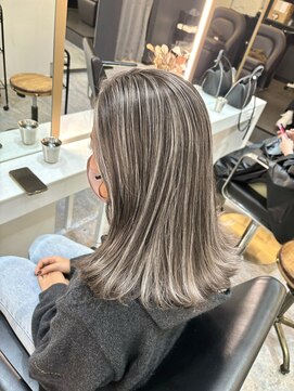 ブレンド 渋谷(BLend) ハイライトカラーマチルダボブインナーグレージュ前髪