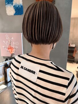 ハウ 心斎橋(how) ミニボブ/ショート/ショートヘア/前下がりボブ/ぱつっとボブ