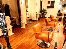 アラム キラナ ヘアアンドスパ(ALAM KILANA HAIR&SPA)の雰囲気（ご新規様は既存のお客様の予約の確保のため月３名でお願いします）