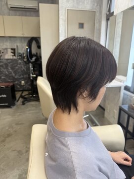 イーラ(E-LA) ショートボブ