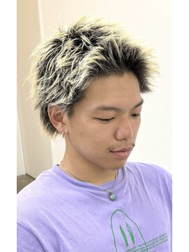 ネイク(Nake) スパイキーショート