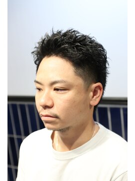 ツーエイチ 新宿(2H) 新宿/メンズヘア/メンズパーマ/ピンパーマ/新宿理容室